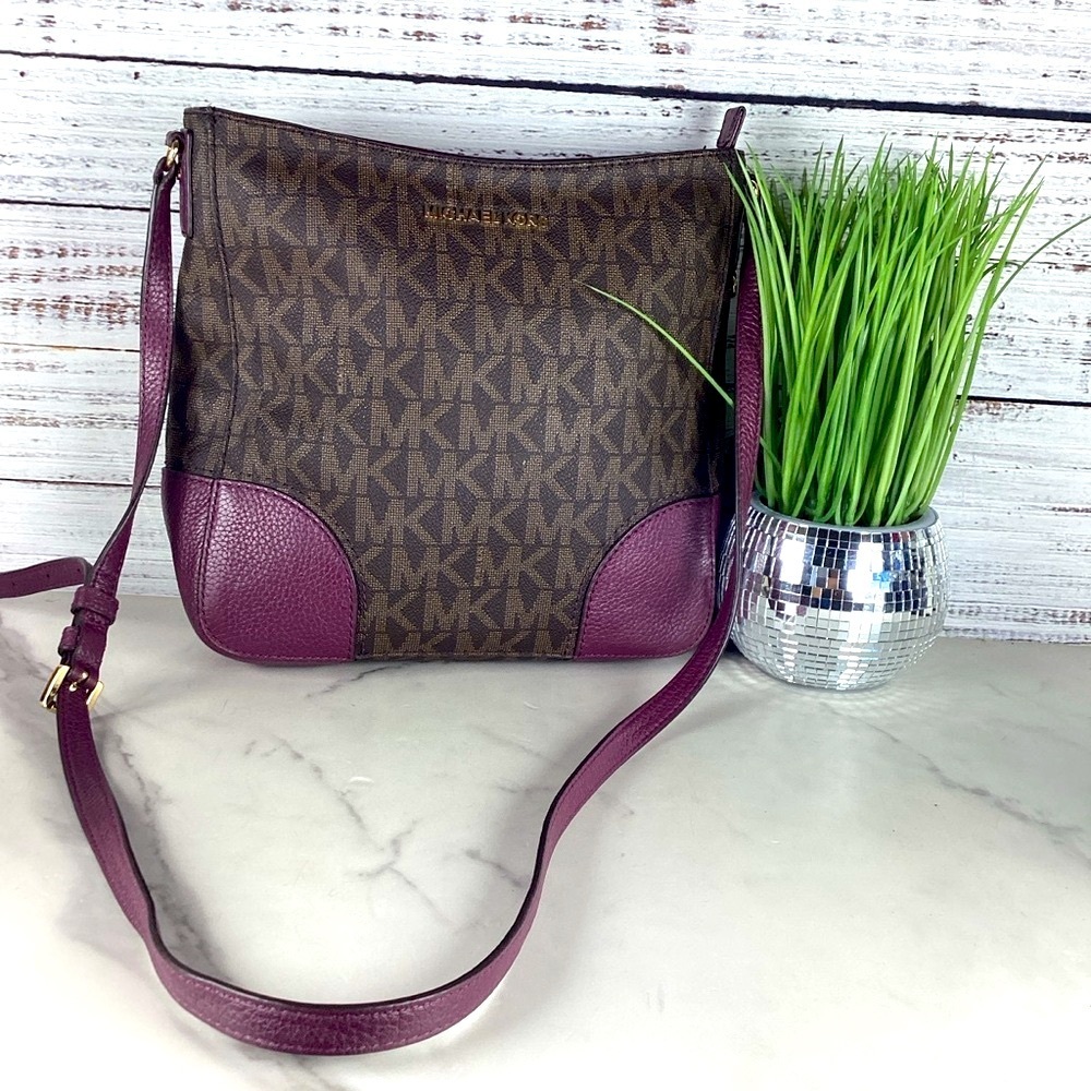 Michael Kors Bag Brown and Purple Women's Messenger Purse guc - Picture 2 of 10